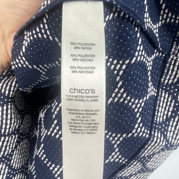 Chico's Blue White Geometric Circles Lightweight Zipper Jacket Size 12 Large - Picture 7 of 12